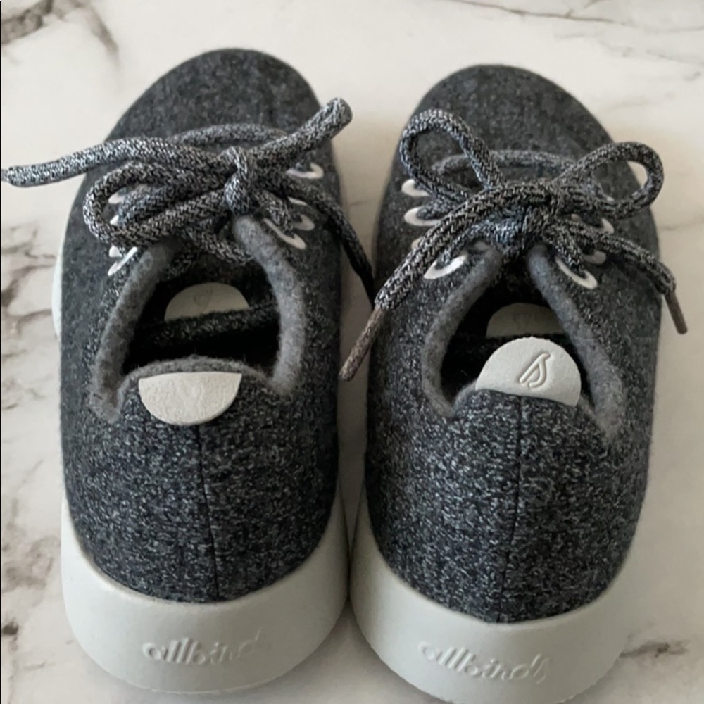All birds women wool runner size 6